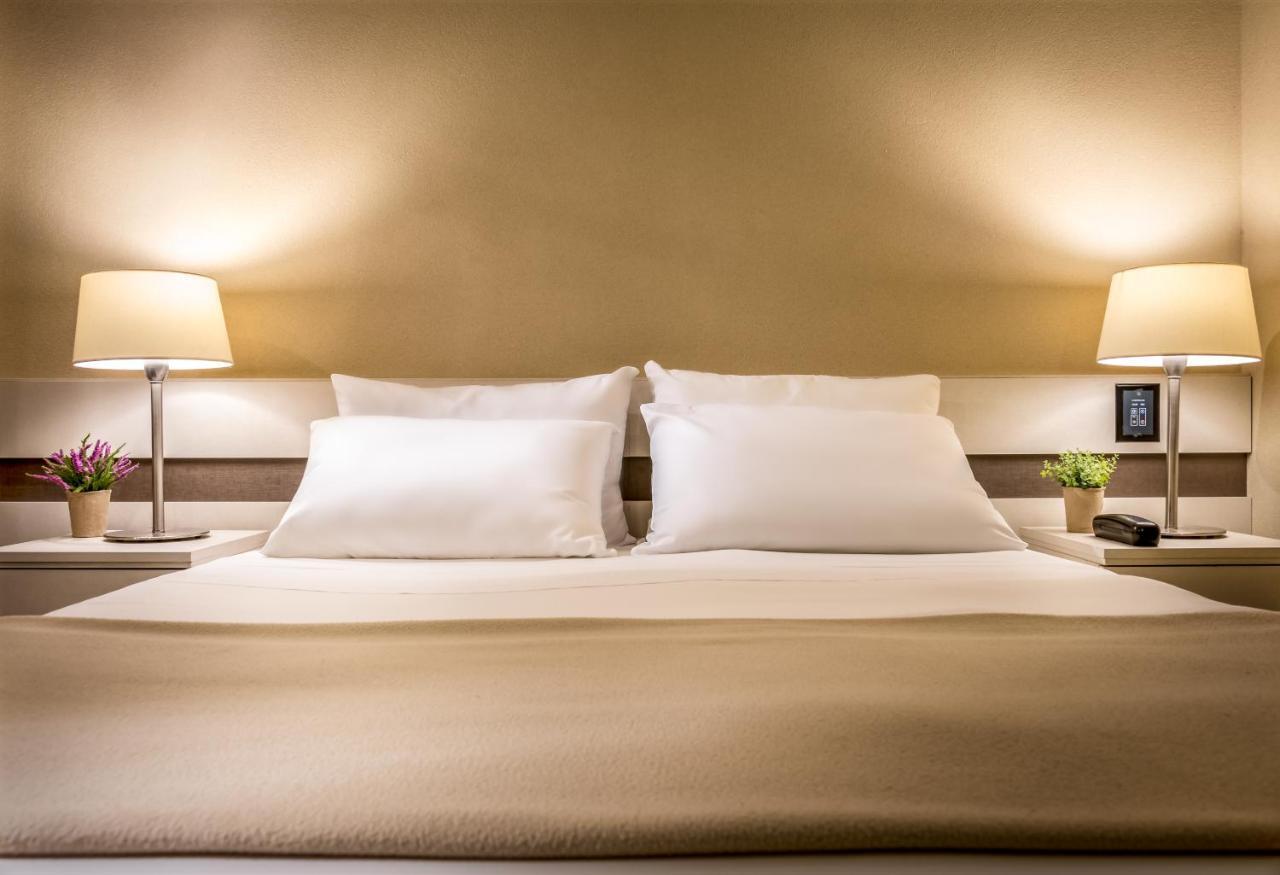 Up Recoleta Hotel บัวโนสไอเรส ภายนอก รูปภาพ